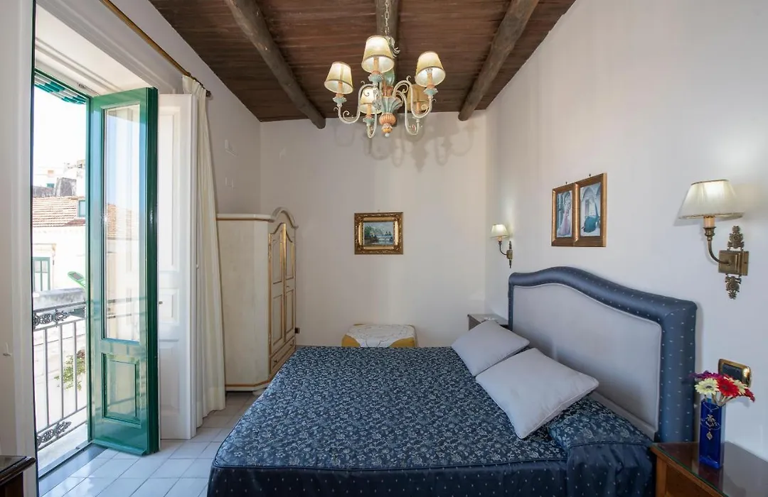 Residenza Del Duca Rooms&Apartments-1