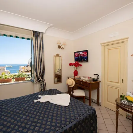 Residenza Del Duca Rooms&Apartments-2